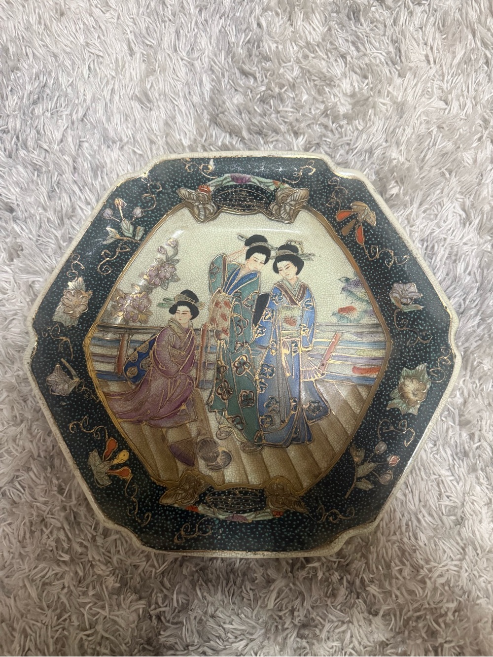 Vintage Asian Decorative Hexagonal Trinket Box in Black and Cream